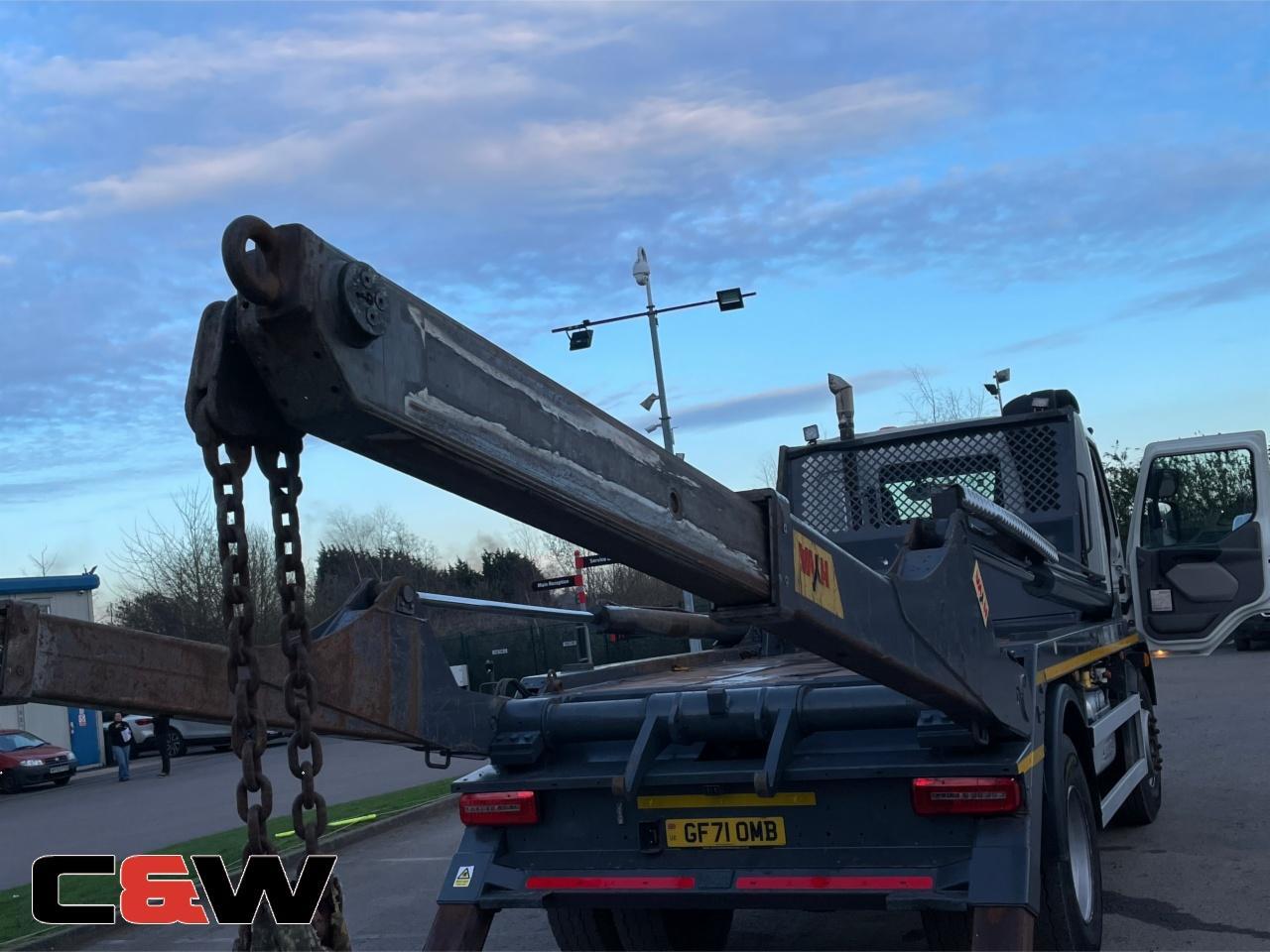 Vehicle image 31